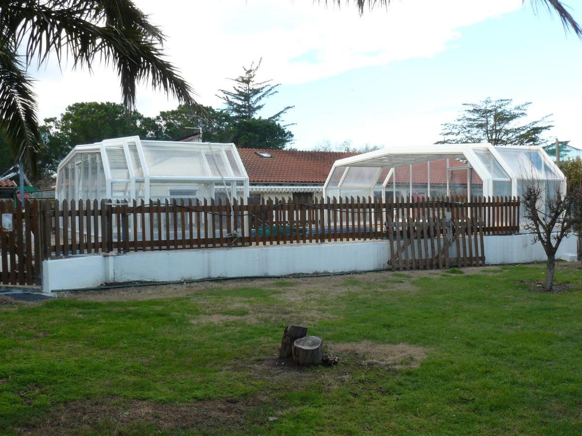 Location Dans Un Mas Avec Piscine Et Parking Apartment Argeles-sur-Mer Bagian luar foto